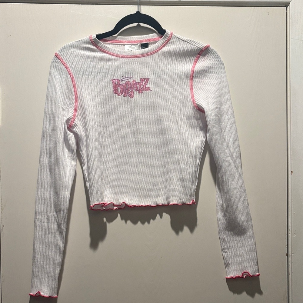 Bratz White and Pink Woman Long Sleeve Top
